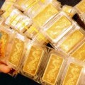 Mua sắm - Giá cả - Giá vàng giảm, ngược chiều dự báo của các chuyên gia