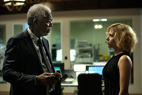 Đạo diễn Luc Besson mất 10 năm để làm ra Lucy - 4