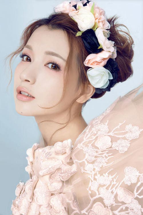 Làm điệu cho mái tóc thu bằng phụ kiện xinh - 2