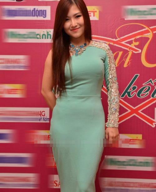 4 sai lầm khiến Hương Tràm mất lòng khán giả - 14