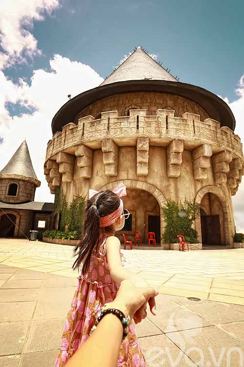 ‘Mê tít’ bộ ảnh Follow me của bố đơn thân Việt và con gái - 5