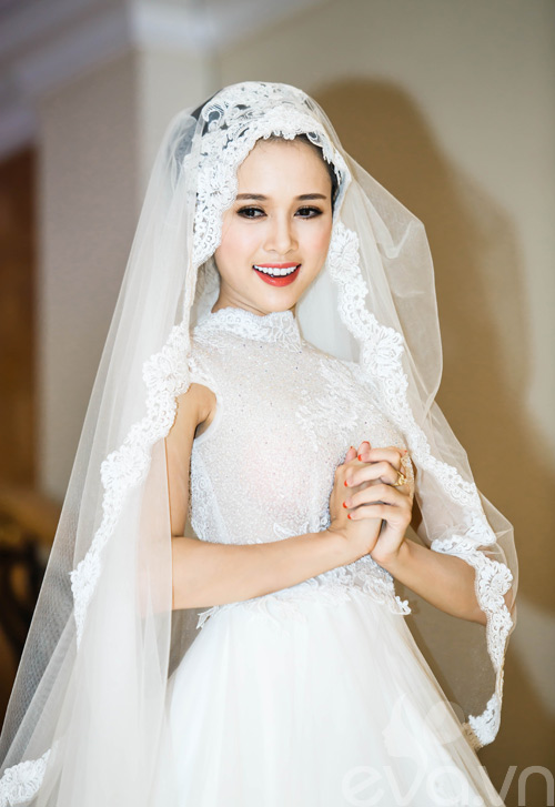 Vũ Ngọc Anh làm cô dâu xinh đẹp - 11