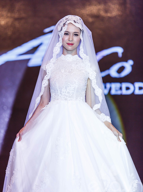 Vũ Ngọc Anh làm cô dâu xinh đẹp - 14