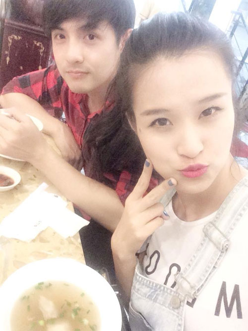 Diễm Hương được người yêu rửa chân giữa đêm - 5
