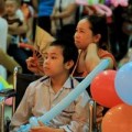 Tin tức - Xót xa cảnh trẻ đón trung thu trong bệnh viện