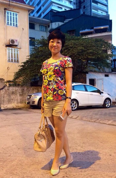 Thủy Tiên đi lưu diễn, Công Vinh ở nhà trông con - 9