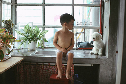 Say lòng với bộ ảnh #039;Gà trống#039; của bố đơn thân và con trai - 6