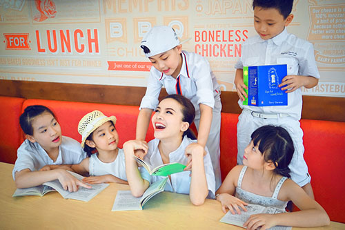 Yến Trang đón trung thu sớm cùng học trò cưng - 8