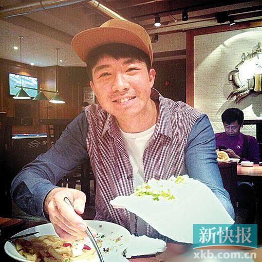 Mỹ nam CBiz biến dạng sau vụ nổ 4 năm trước - 1