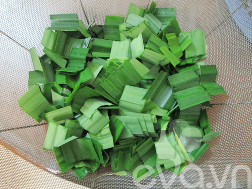Bánh Trung thu dẻo lá dứa nhân sữa dừa - 5