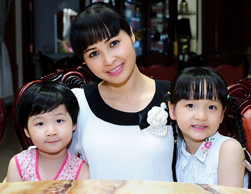 Những sao Việt sinh nhiều con nhất showbiz - 8