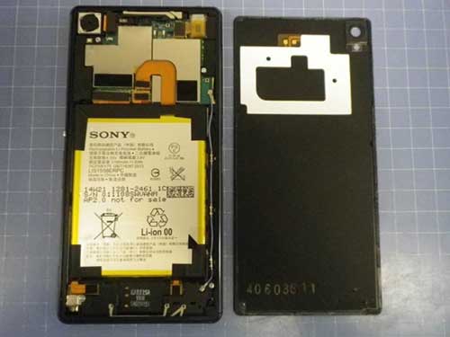 Chưa ra mắt, Xperia Z3 đã bị quot;mổ bụngquot; - 1