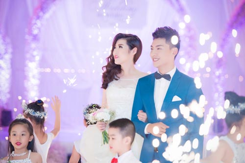 Mỹ Linh bất ngờ làm chủ hôn cho quot;đám cướiquot; Tú Anh - 6