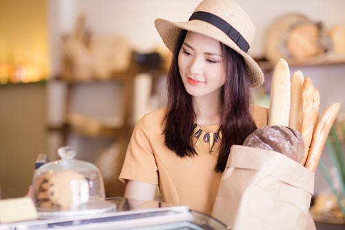 Trần Thị Quỳnh làm cô bán bánh xinh tươi - 6
