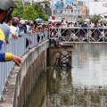 Tin tức - Phát hiện thi thể một học sinh trôi trên kênh