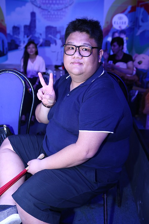 Đoan Trang, Khánh Thi lộ mặt mộc không son phấn - 13