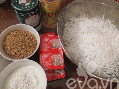 Bánh Trung thu dẻo lá dứa nhân sữa dừa - 1