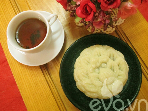 Bánh Trung thu dẻo lá dứa nhân sữa dừa - 10
