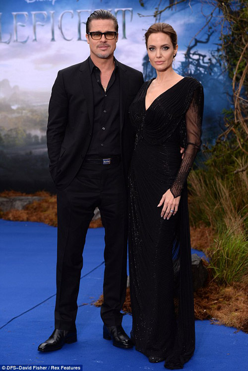 Ngắm thiên đường nơi Brangelina nói: quot;Tôi đồng ýquot; - 1