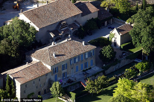 Ngắm thiên đường nơi Brangelina nói: quot;Tôi đồng ýquot; - 4