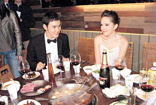 Mỹ nam Định mệnh anh yêu em cầu hôn bạn gái - 2