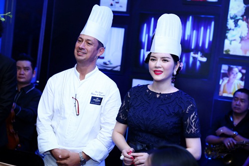 Lý Nhã Kỳ kiêu sa trong đêm tiệc tại nhà riêng - 8