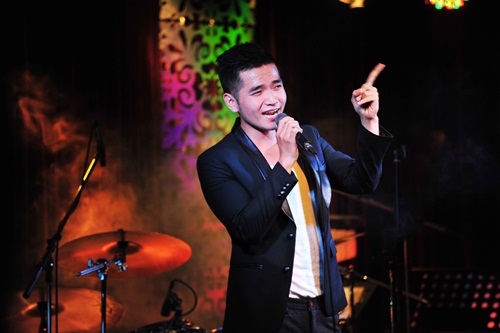 Sơn Tùng M-TP, Hồng Phước quot;gây bãoquot; với khán giả - 14