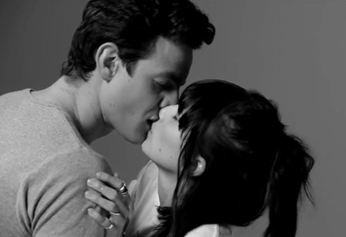 Hà Nội First Kiss: Ngọt ngào nụ hôn với người lạ - 2