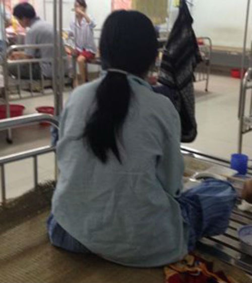 Trầm cảm, người phụ nữ chỉ ăn thịt thối, rau héo - 1