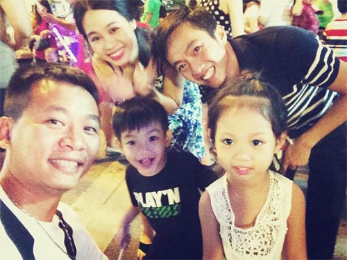 Hai cha con Subeo quậy tưng bừng phố Hàng Mã - 9