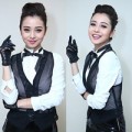 Làng sao - Jennifer Phạm cá tính và quyến rũ nơi hậu trường