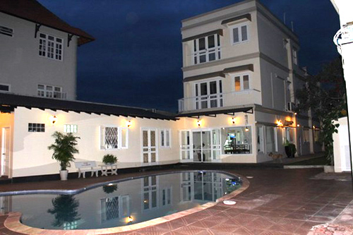 Những biệt thự triệu đô xa hoa của sao Việt - 13