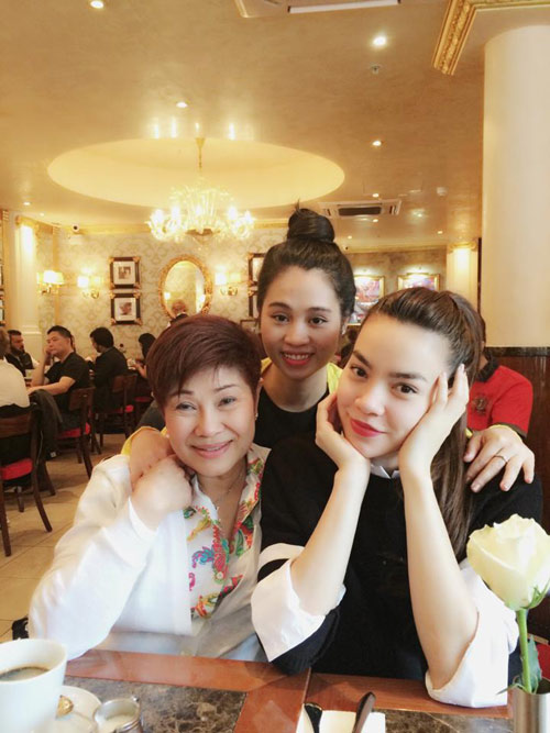 Tuần qua: Hà Hồ lộ ảnh đời thường xinh như ‘em bé’ - 4