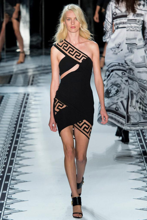 BST Versace chưa lên sàn đã lọt mắt các Sao Hollywood - 17