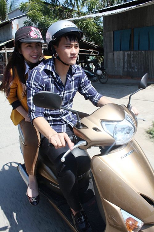 Những khoảnh khắc hạnh phúc của Thủy Tiên - Công Vinh - 3
