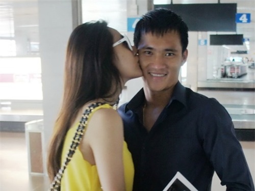 Những khoảnh khắc hạnh phúc của Thủy Tiên - Công Vinh - 7