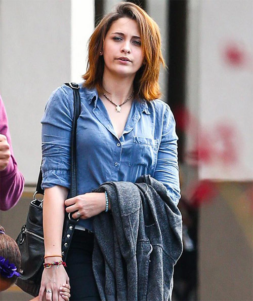 Nghi vấn con gái Michael Jackson có bầu ở tuổi 16 - 1