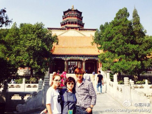 Chồng sắp cưới của Chae Rim quot;được lòngquot; mẹ vợ - 1