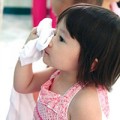 Làm mẹ - Cách chữa đau mắt đỏ cho trẻ sơ sinh 2 ngày là khỏi