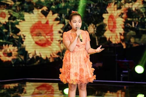 Liveshow 4 GHVN: Hồ Hoài Anh đích thân đệm bè cho Huyền Trân - 9