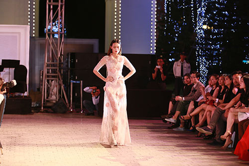 Đẹp Fashion Runway 3: Đẹp không cần chuẩn mực - 15