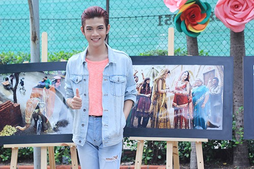 Đào Bá Lộc bị quot;ném đáquot; vì thời trang nữ tính - 6