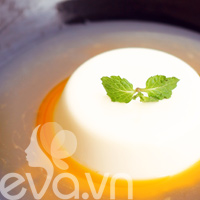 Panna cotta sốt chanh dây thơm ngon, tuyệt hảo