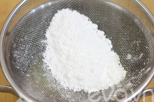 Cách làm bánh gato Nhật Bản nhẹ như bông - 3