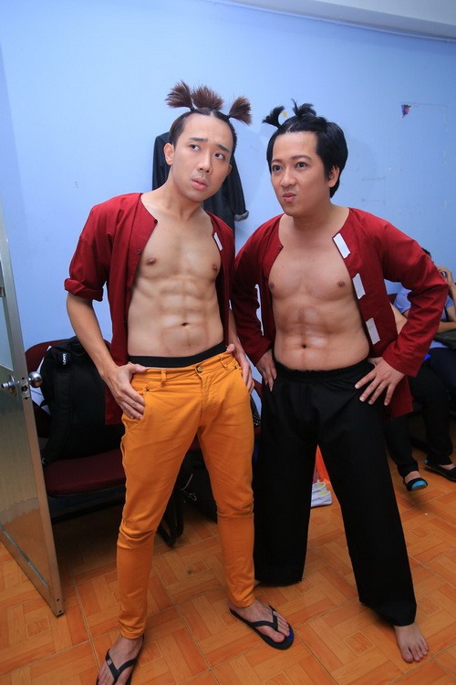 Chí Tài, Trấn Thành đọ bụng 6 múi quot;giả tạoquot; - 5