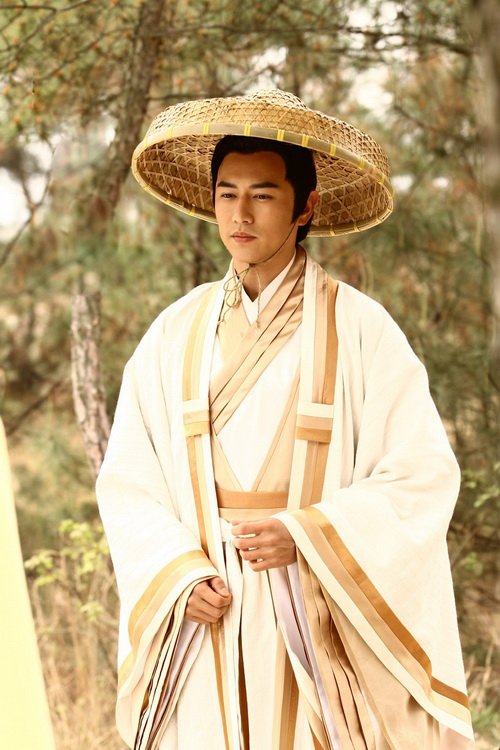 Trương Hinh Dư bị quot;ném đáquot; khi đóng vai Đát Kỷ - 16