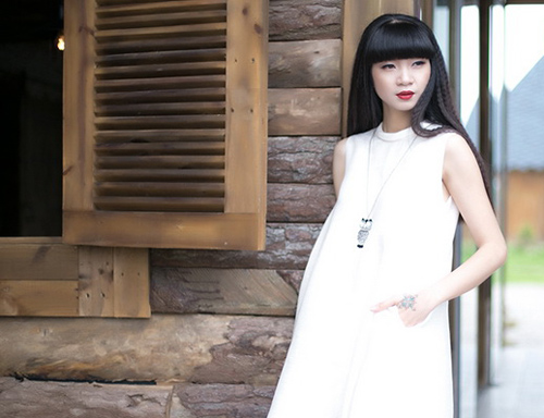 Siêu mẫu Hạ Vy: quot;Sẽ làm việc đến tận ngày sinhquot; - 4