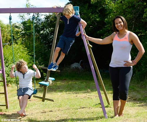 Ảnh bụng phệ của mẹ sau sinh quot;lan truyền nhanh như virusquot; - 6