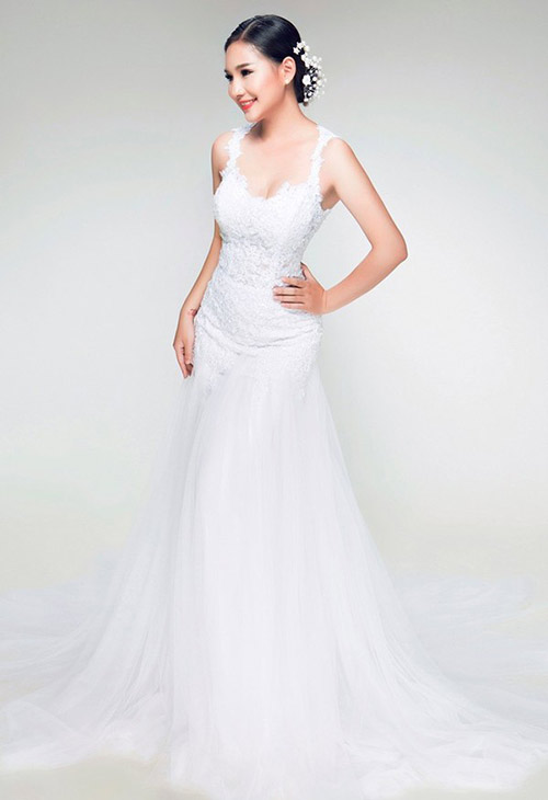 Trọn vẹn bộ ảnh vợ Duy Nhân làm mẫu váy cưới - 5