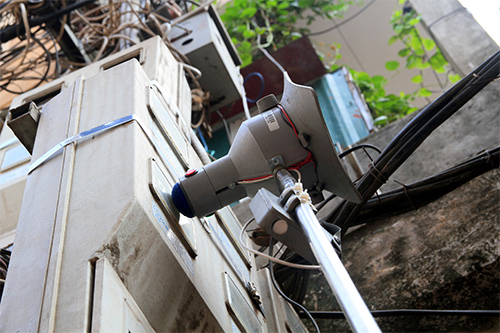 Xem EVN Hà Nội ghi số điện bằng gậy chụp ảnh - 6